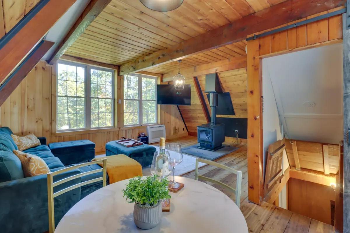 Holiday home Pocono Getaway A Frame W/ Hot Tub Sauna