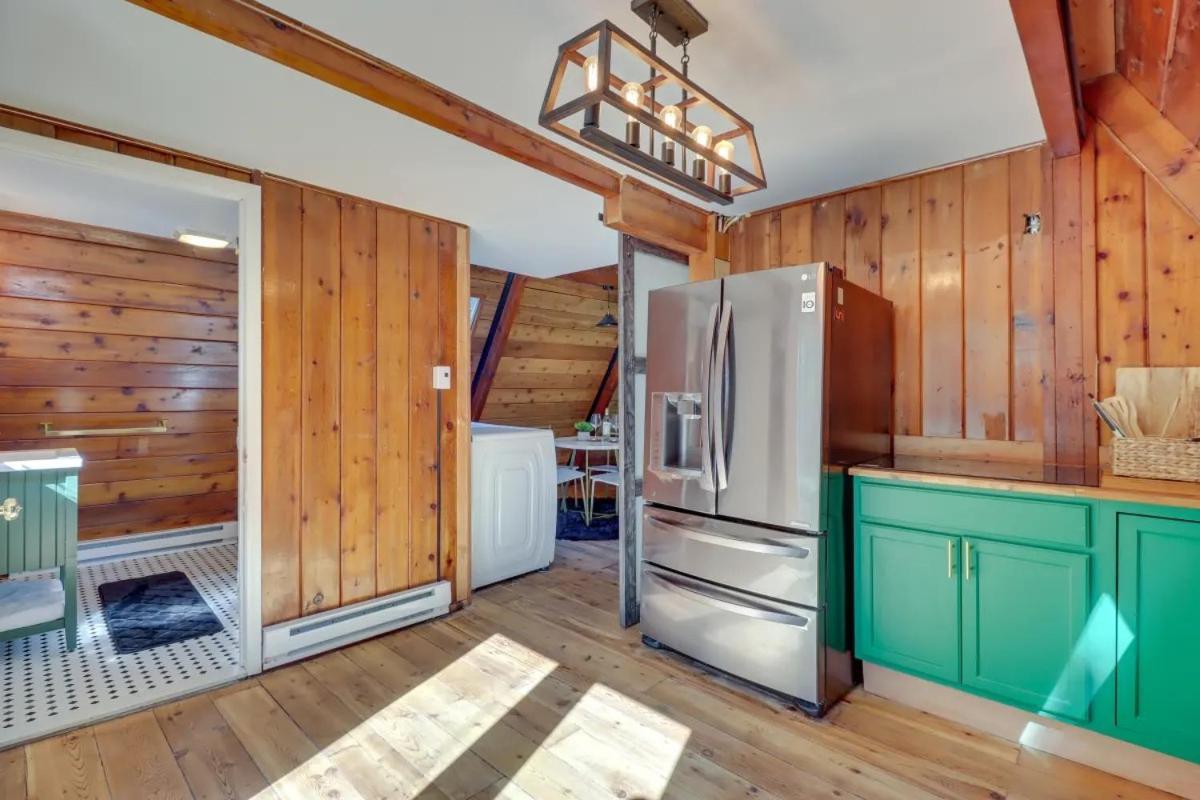 Holiday home Pocono Getaway A Frame W/ Hot Tub Sauna *